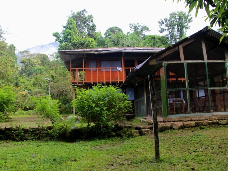 amazon eco lodge by inca trail expeditions (2)
