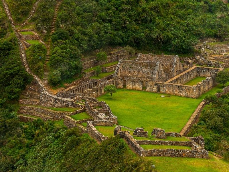 trek to choquequirao by inca trail expeditions