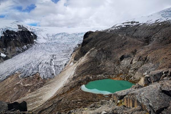 trek to quelccaya glacier by inca trail expeditions (1)