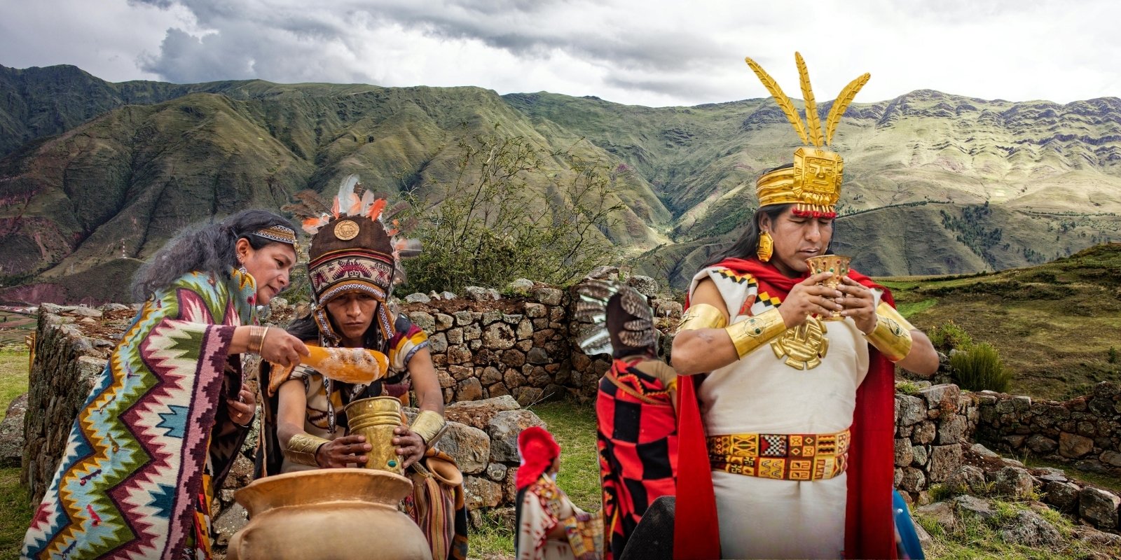 DECEMBER - CCÁPAC RAYMI - YOUNG SUN FESTIVAL