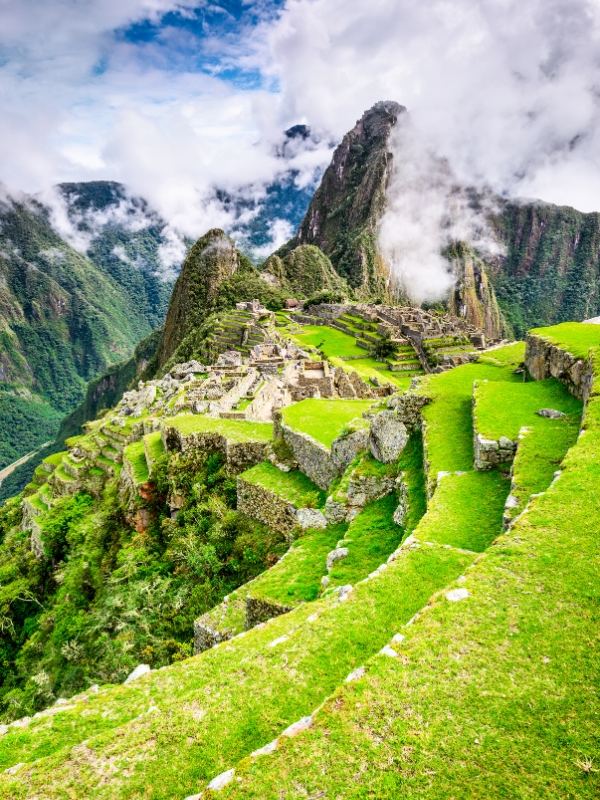 Sacred Valley, Machu Picchu & 7-Color Mountain 4 Days