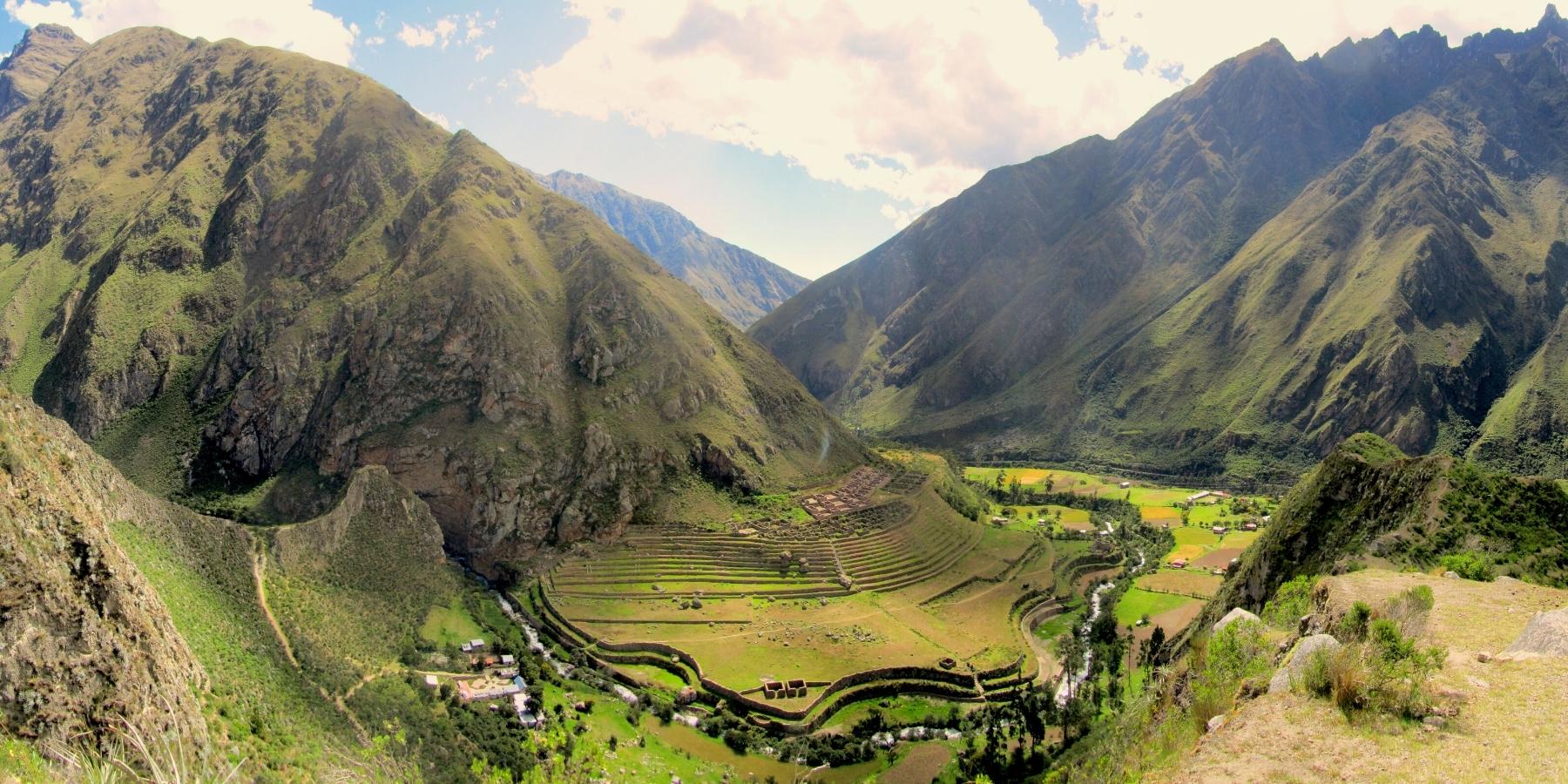 LARES TREK VS  THE INCA TRAIL:  TREK FACTS COMPARISON
