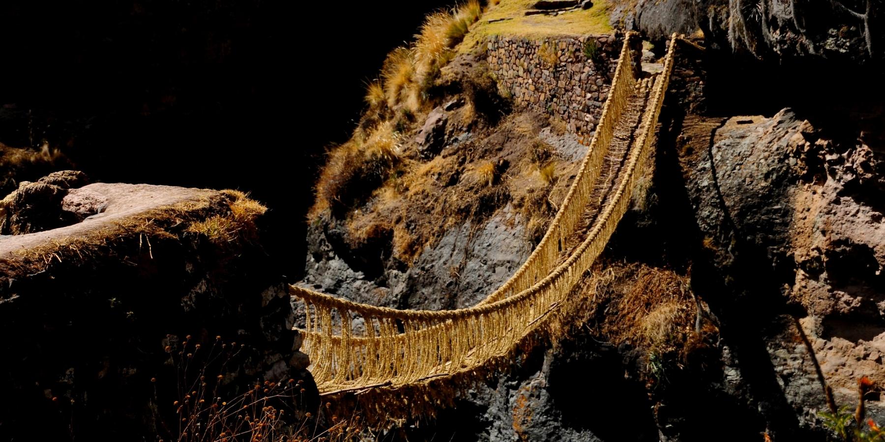 queswachaka inca bridge by inca trail expeditions (2)