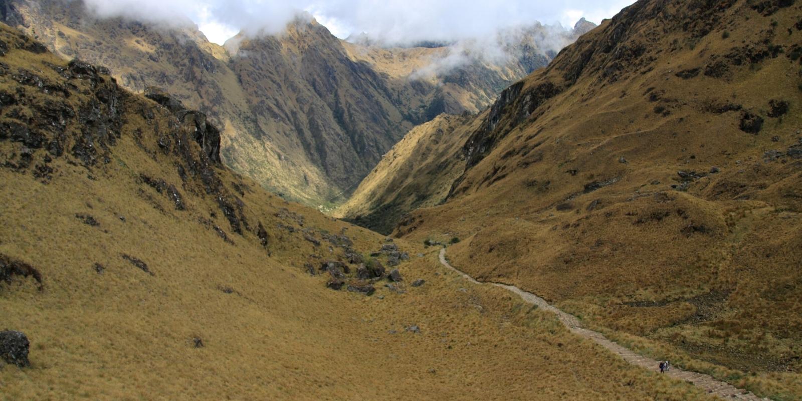the inca trail hike by inca trail expeditions (3)